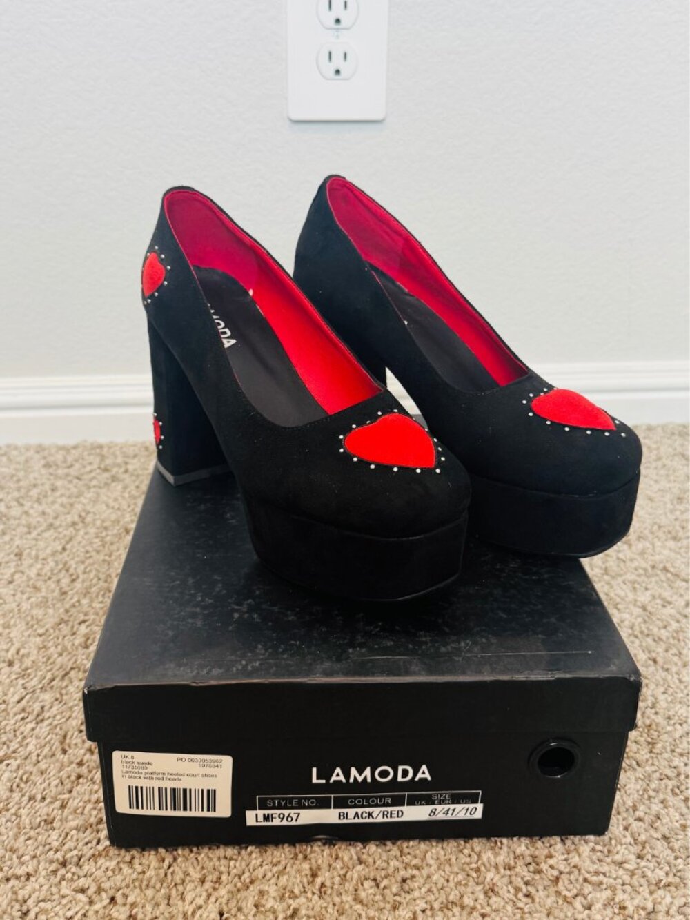 Lamoda Black Suede Platform Heels Red Heart Detail Size 10 (Fits Like 9)